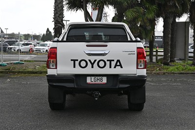 2018 Toyota Hilux - Thumbnail