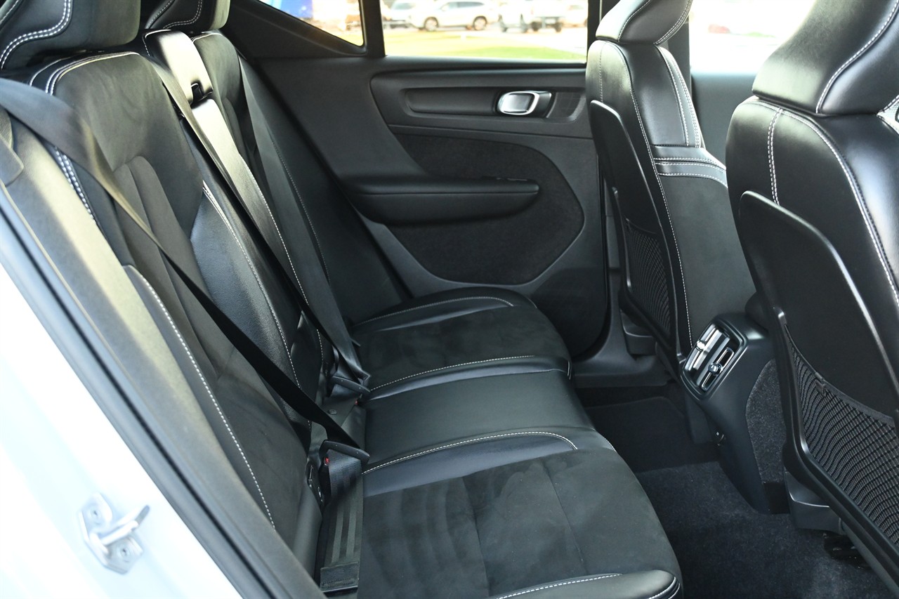 2021 Volvo Xc40