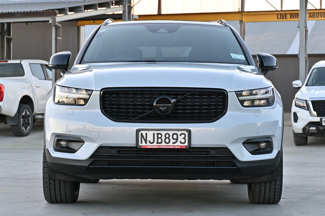 2021 Volvo Xc40