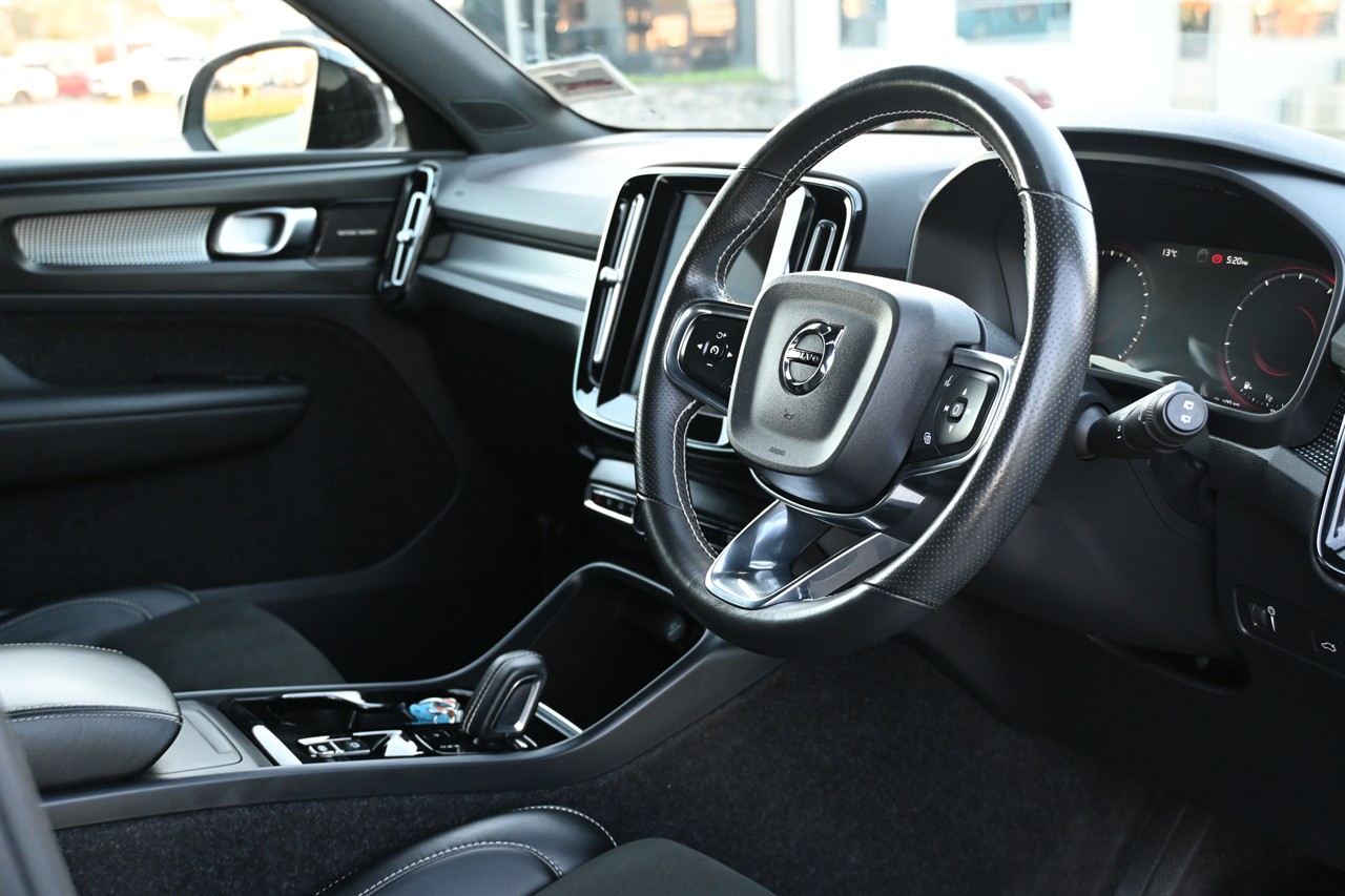 2021 Volvo Xc40