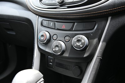 2017 Holden Trax - Thumbnail