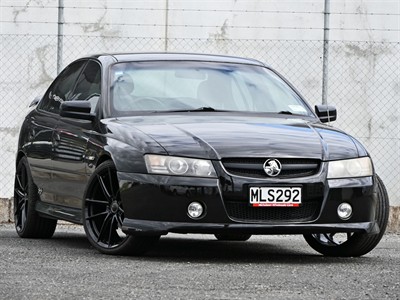 2005 Holden Commodore