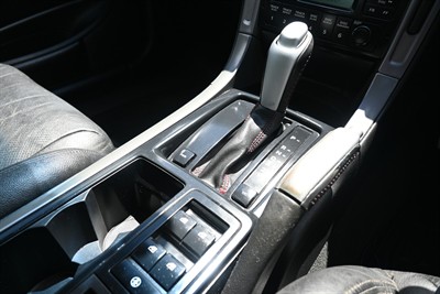 2005 Holden Commodore - Thumbnail