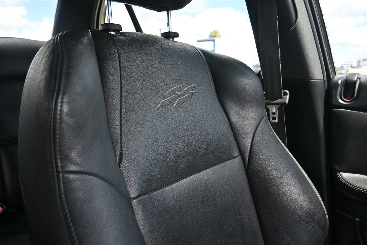 2005 Holden Commodore