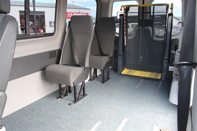 2010 Mercedes-Benz Sprinter - Thumbnail