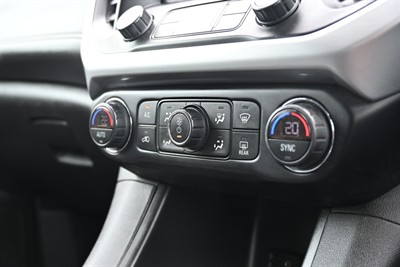 2019 Holden Acadia - Thumbnail