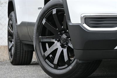 2019 Holden Acadia - Thumbnail