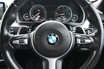 2018 BMW X5 - Thumbnail