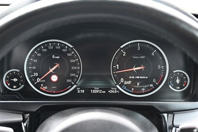 2018 BMW X5 - Thumbnail