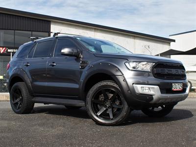 2016 Ford Everest - Thumbnail