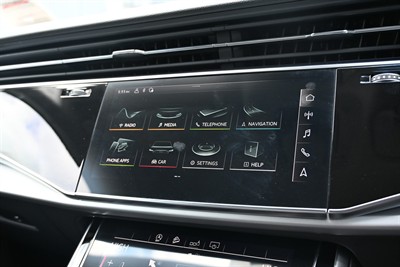 2020 Audi Q7 - Thumbnail