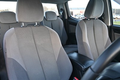 2016 Holden Colorado - Thumbnail