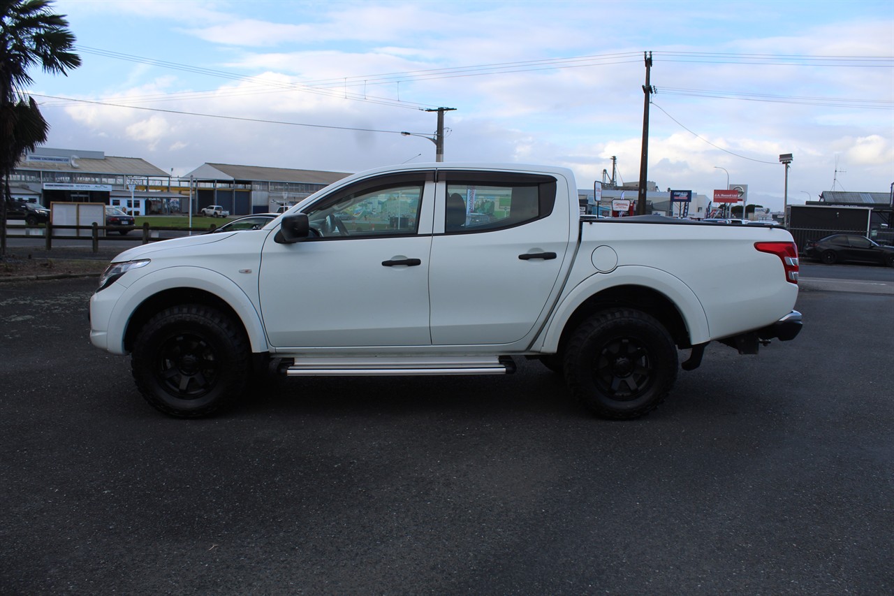 2018 Mitsubishi Triton