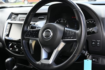 2024 Nissan Navara - Thumbnail