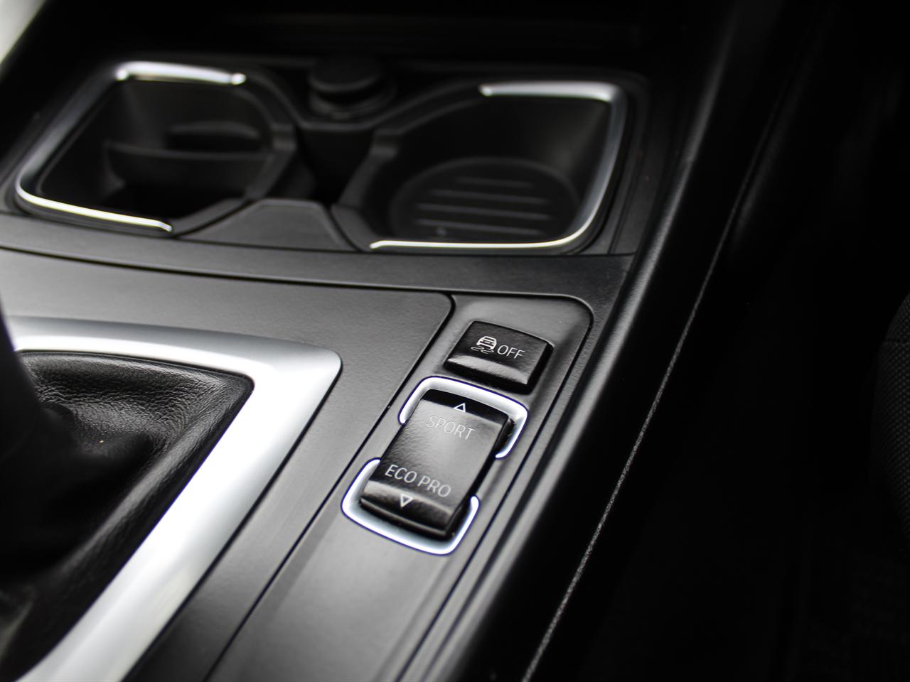 2016 BMW M235i