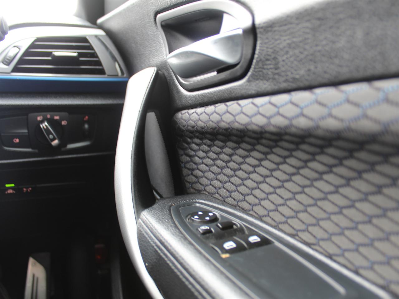 2016 BMW M235i