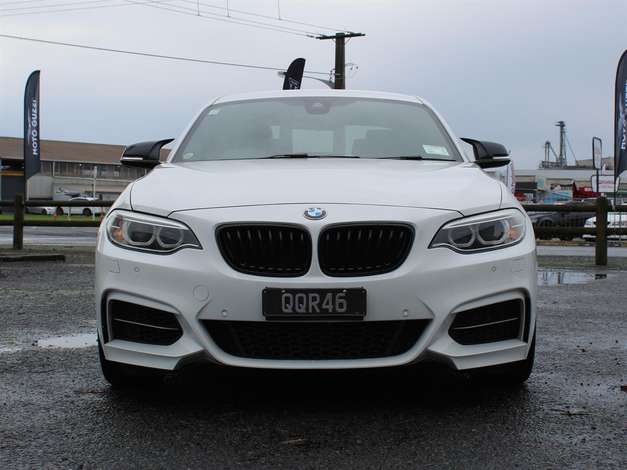 2016 BMW M235i