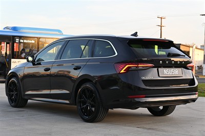 2021 Skoda Octavia - Thumbnail