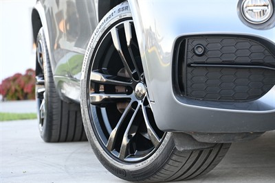 2014 BMW X5 - Thumbnail