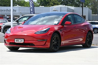 2021 Tesla Model 3 - Thumbnail