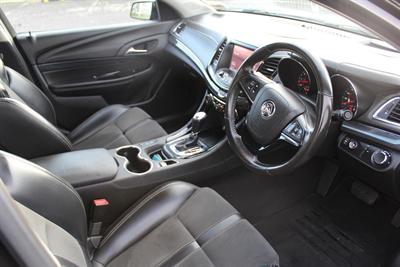2017 Holden Commodore - Thumbnail