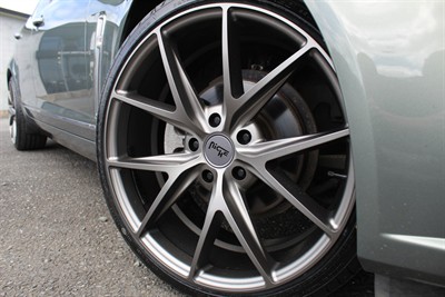 2013 Holden Commodore - Thumbnail