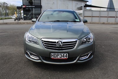 2013 Holden Commodore - Thumbnail