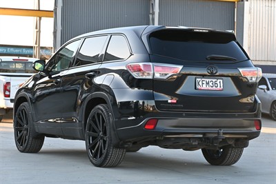 2016 Toyota Highlander - Thumbnail