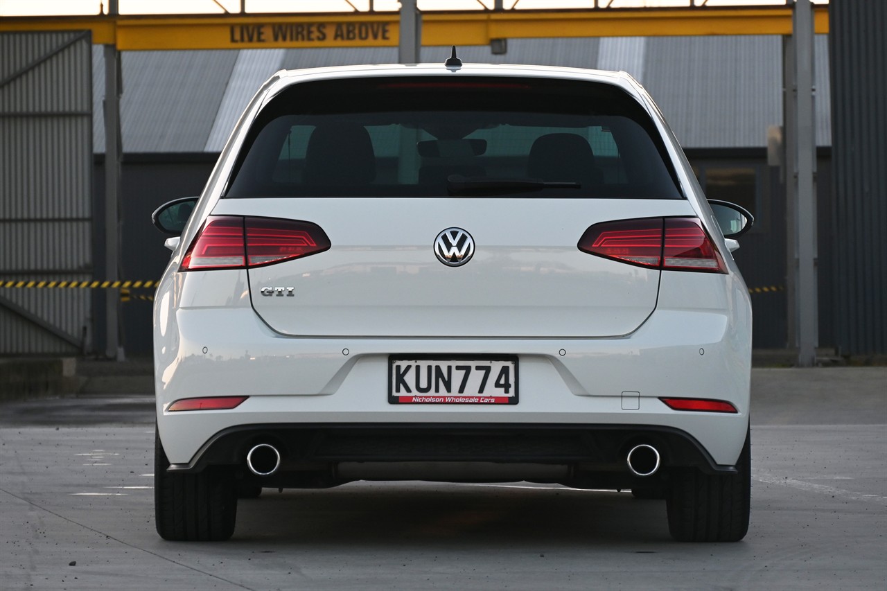 2017 Volkswagen Golf