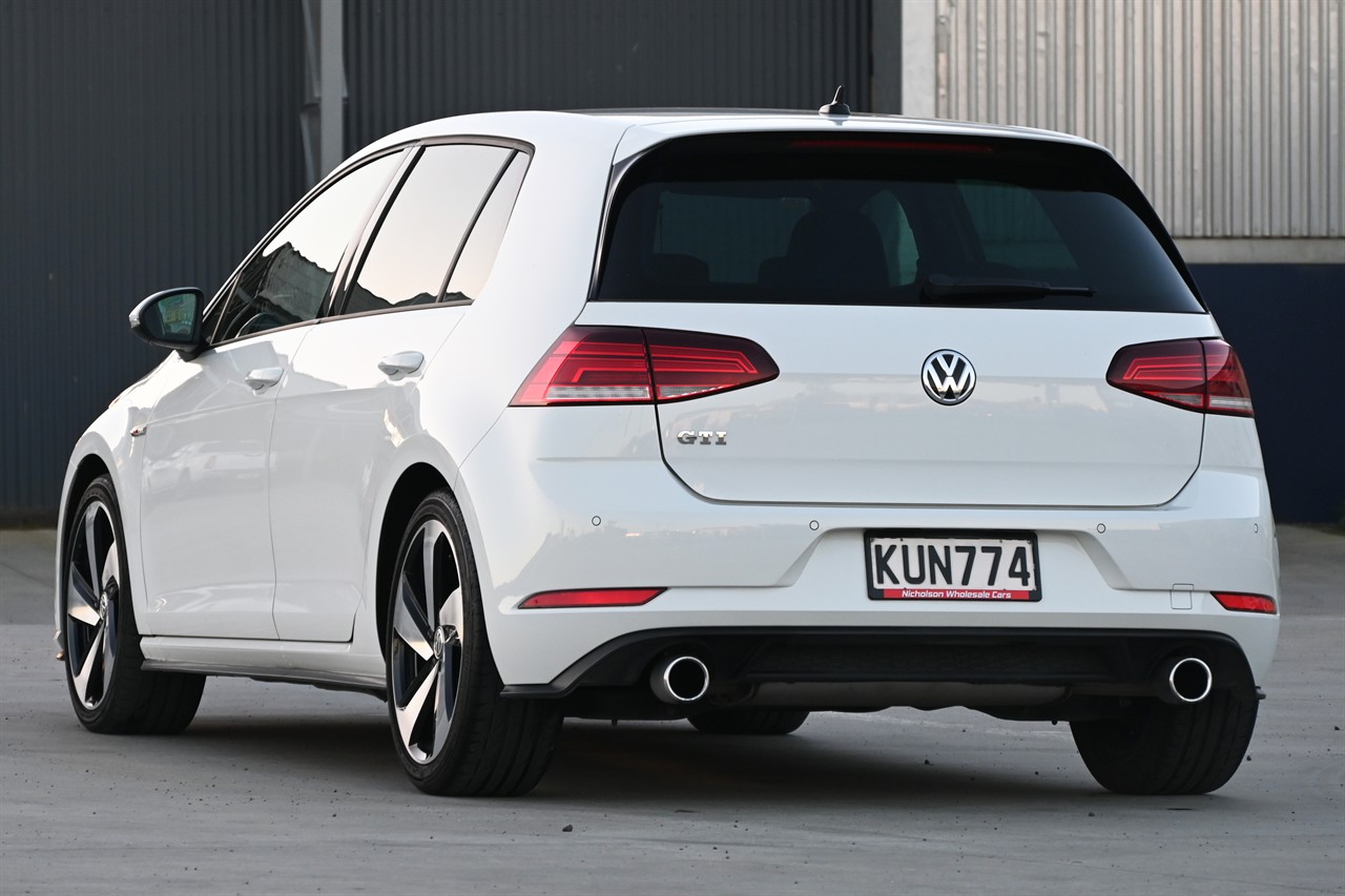 2017 Volkswagen Golf
