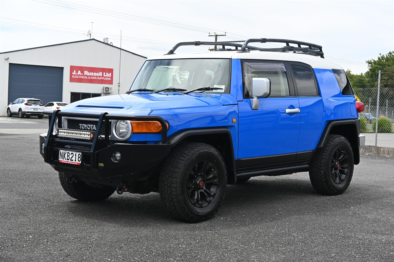 2012 Toyota Fj