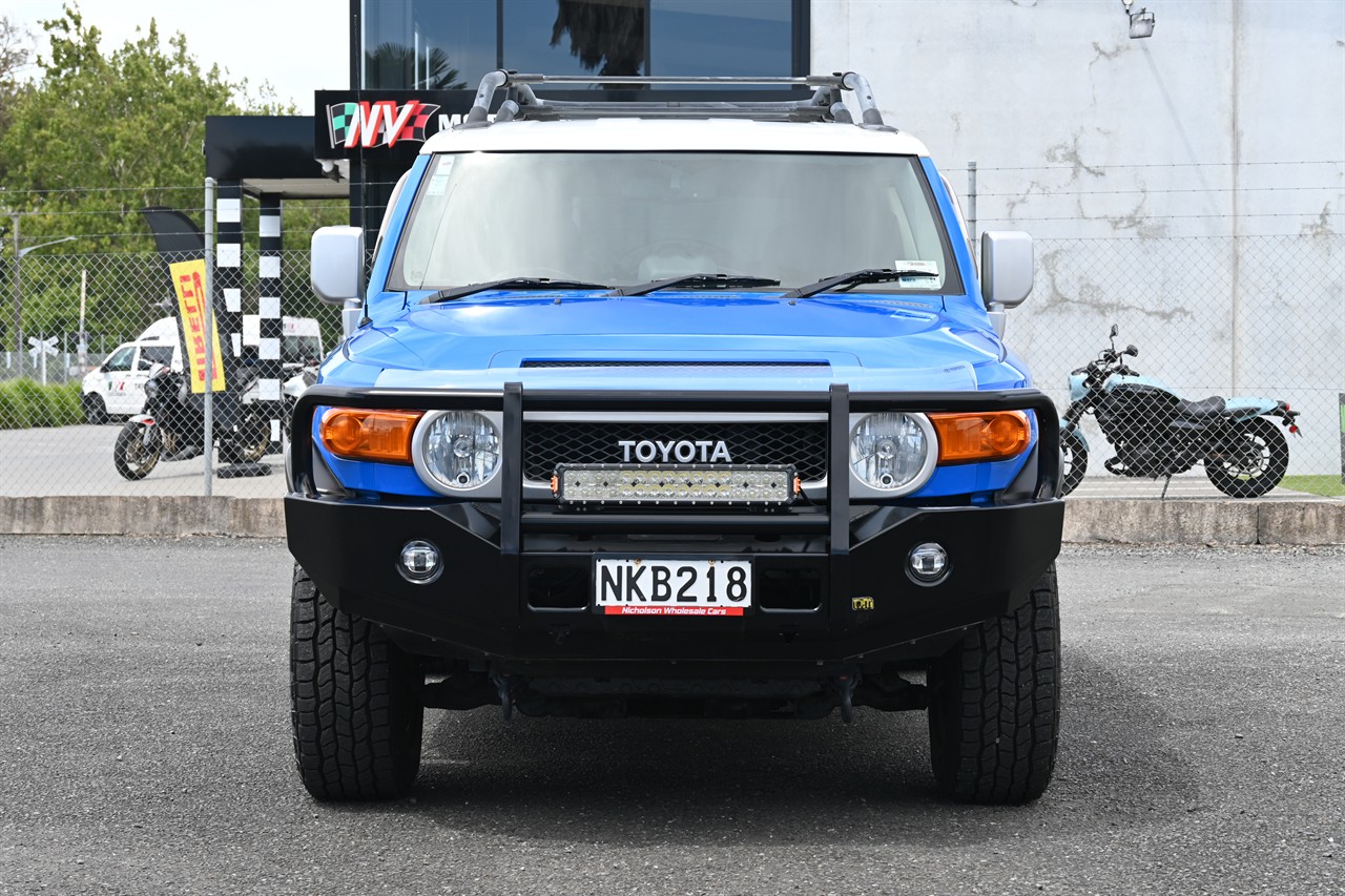 2012 Toyota Fj