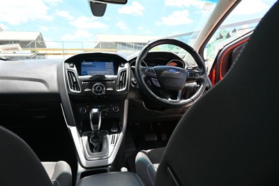 2018 Ford Focus - Thumbnail