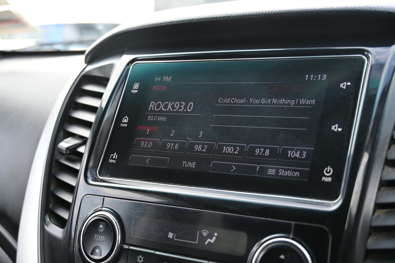 2015 Mitsubishi Pajero Sport