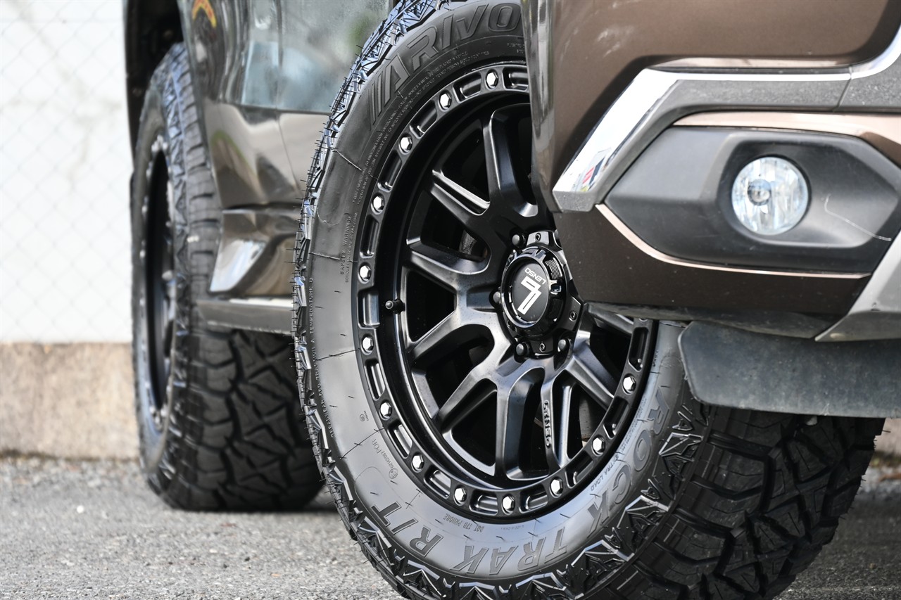 2015 Mitsubishi Pajero Sport