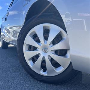 2014 Toyota Aqua - Thumbnail