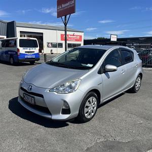 2014 Toyota Aqua - Thumbnail