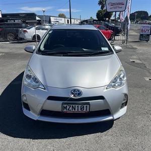 2014 Toyota Aqua - Thumbnail