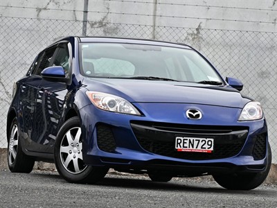 2012 Mazda Axela