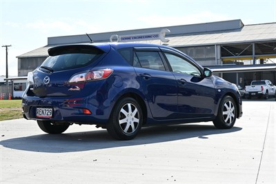 2012 Mazda Axela - Thumbnail