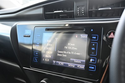 2016 Toyota Corolla - Thumbnail