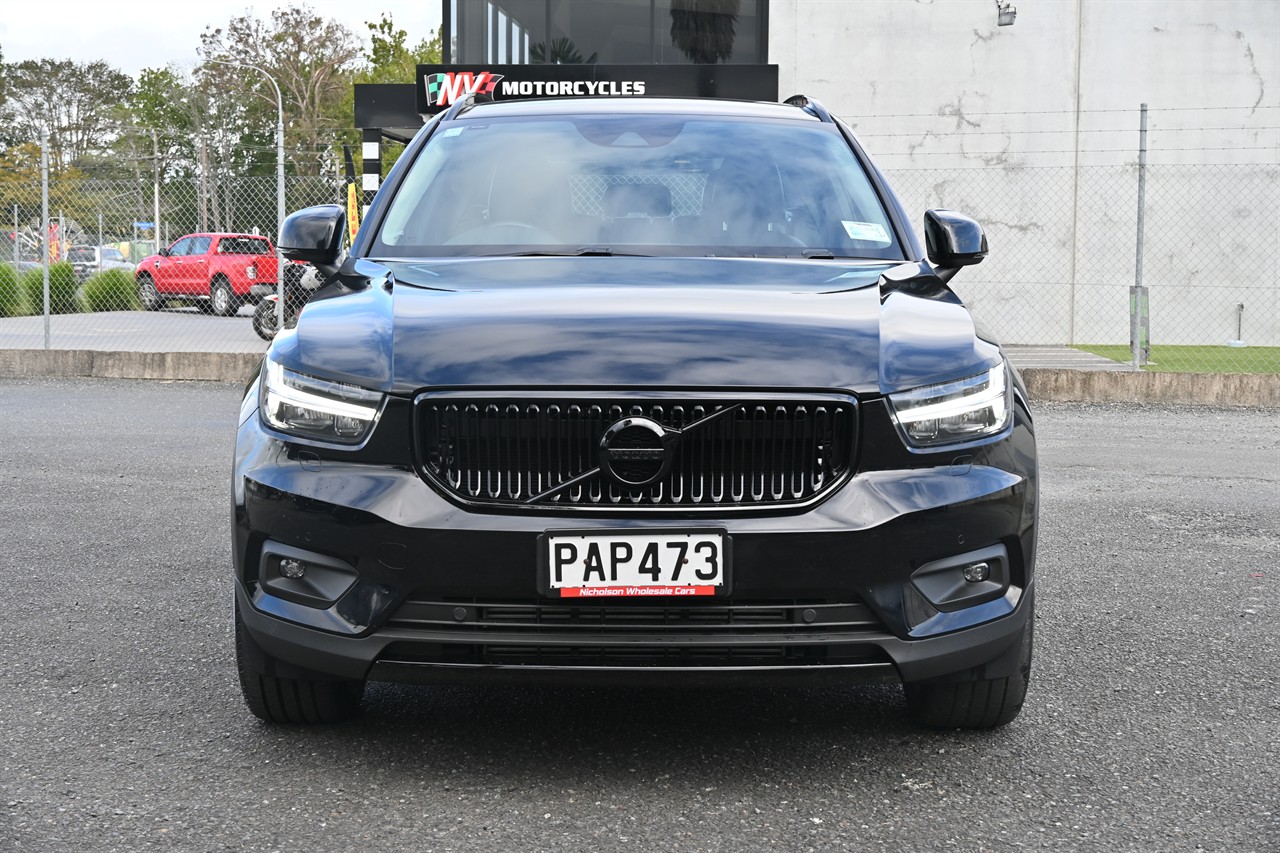 2022 Volvo Xc40