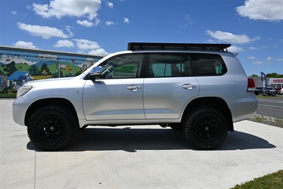 2008 Toyota Landcruiser - Thumbnail