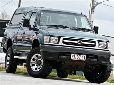 1999 Toyota Hilux - Thumbnail