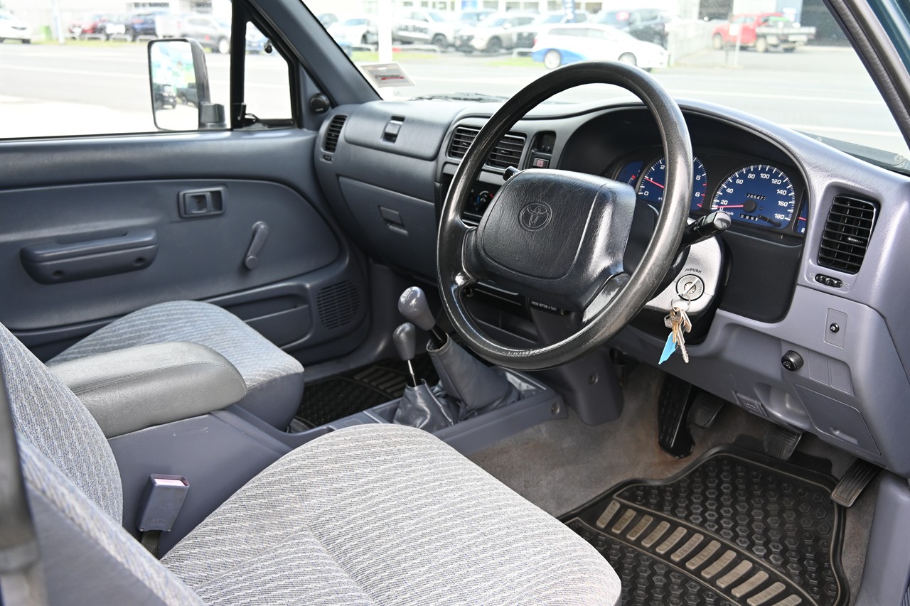 1999 Toyota Hilux