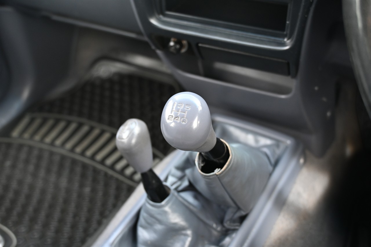 1999 Toyota Hilux