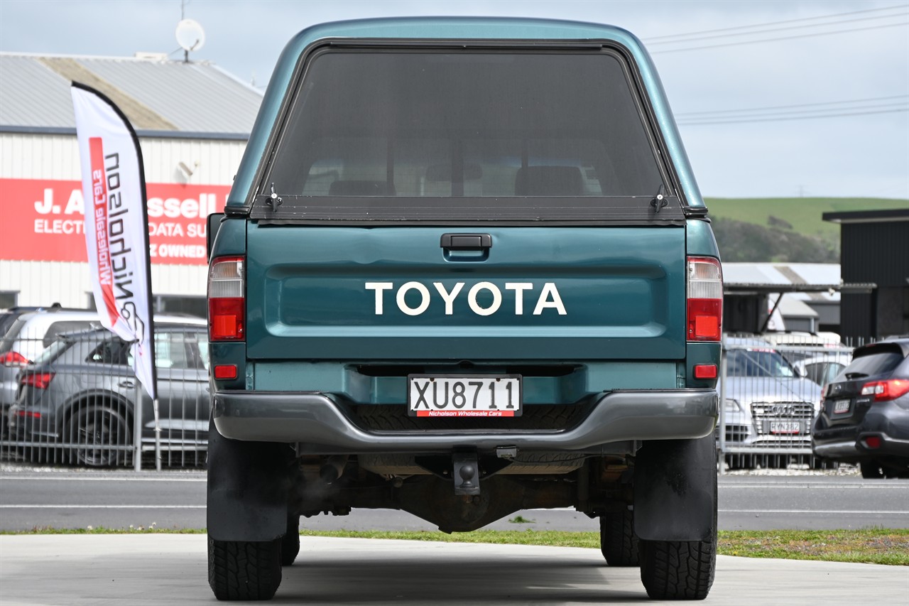 1999 Toyota Hilux