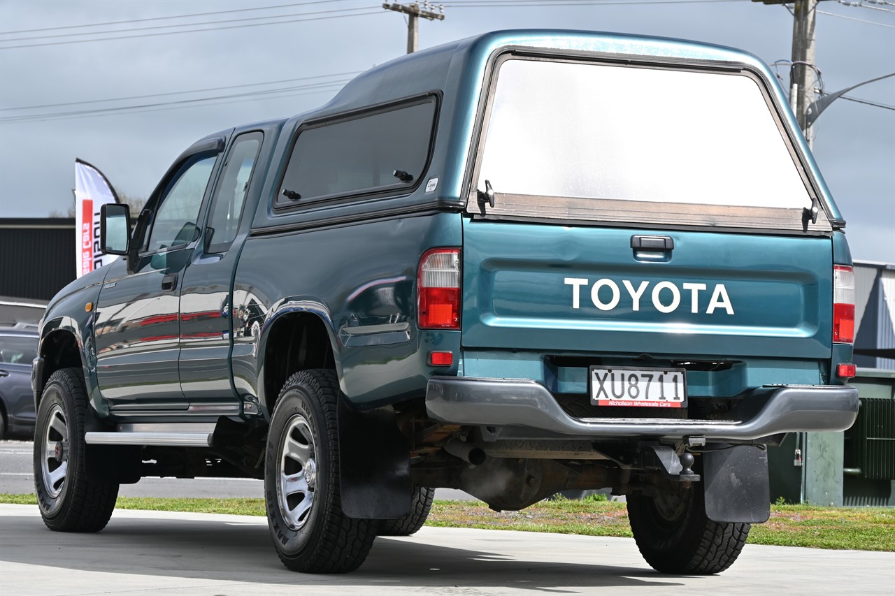 1999 Toyota Hilux