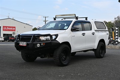 2017 Toyota Hilux - Thumbnail