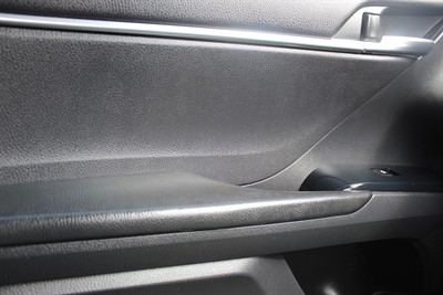 2018 Toyota Camry - Thumbnail